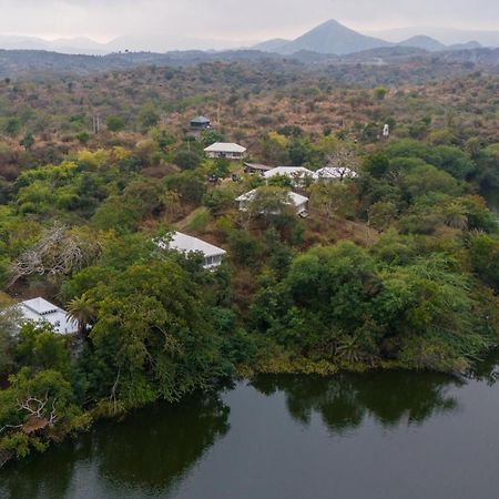 Dera Baghdarrah Nature Retreat อุเดเปอร์ ภายนอก รูปภาพ