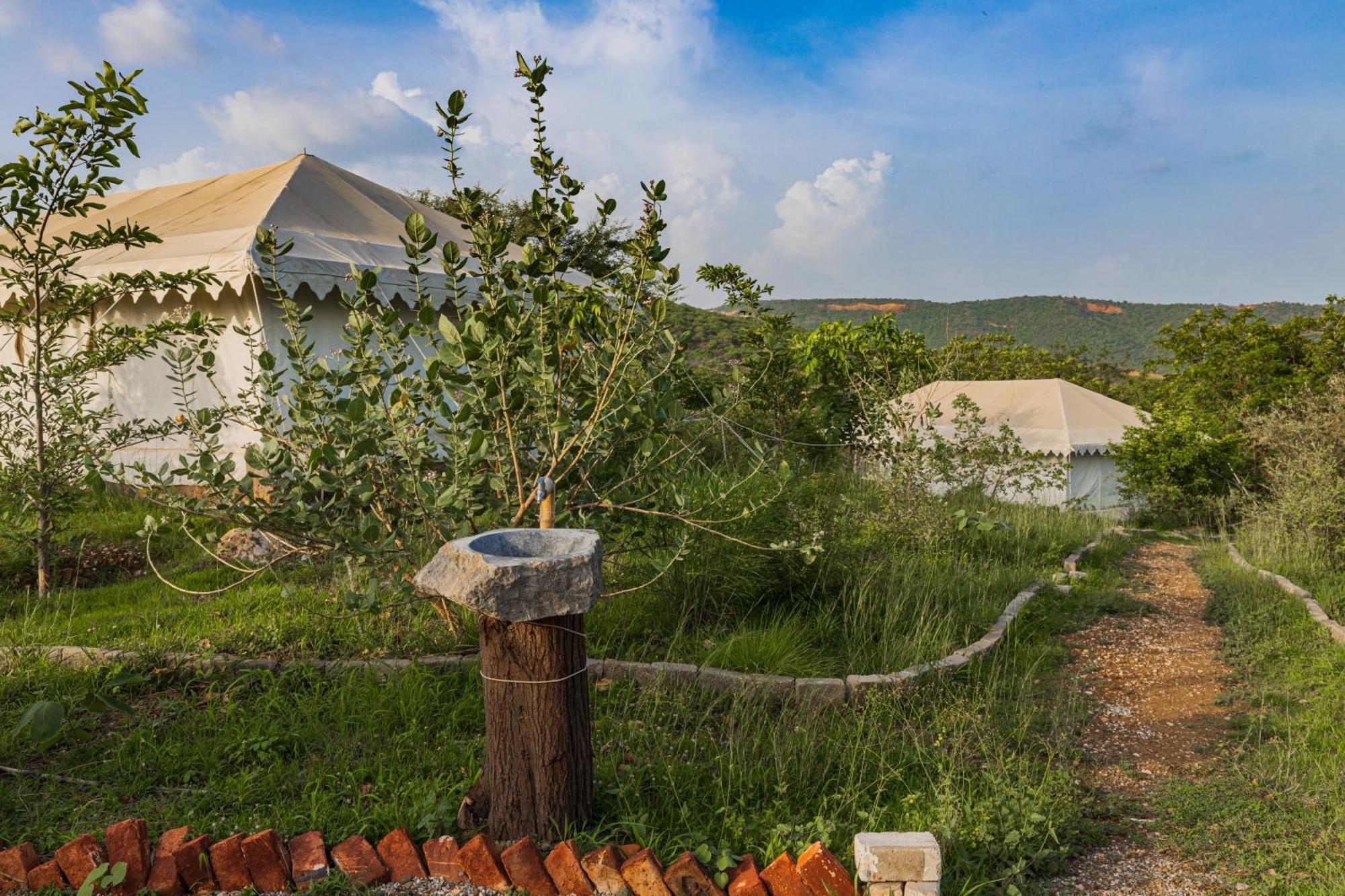 Dera Baghdarrah Nature Retreat อุเดเปอร์ ภายนอก รูปภาพ