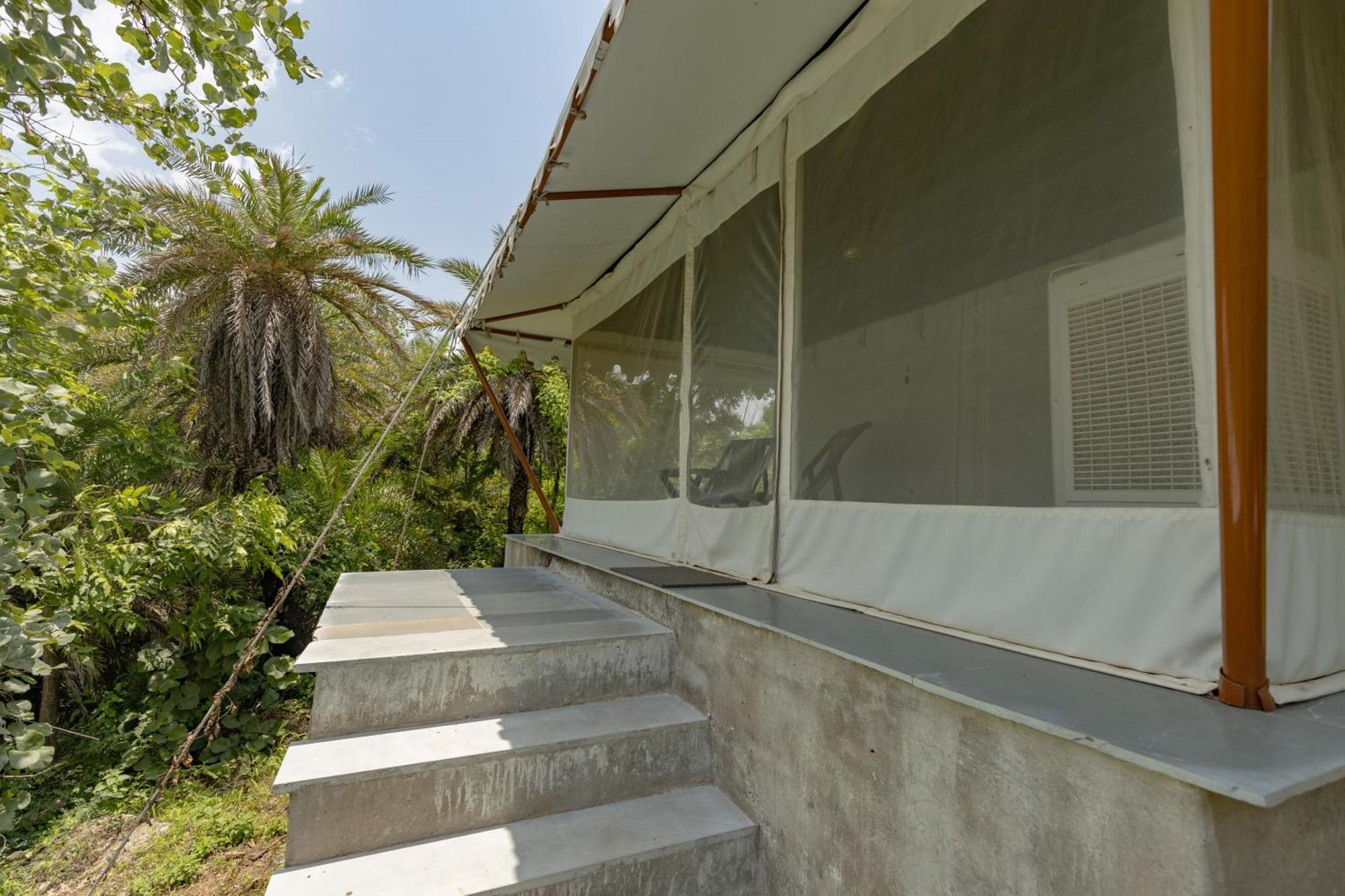 Dera Baghdarrah Nature Retreat อุเดเปอร์ ภายนอก รูปภาพ